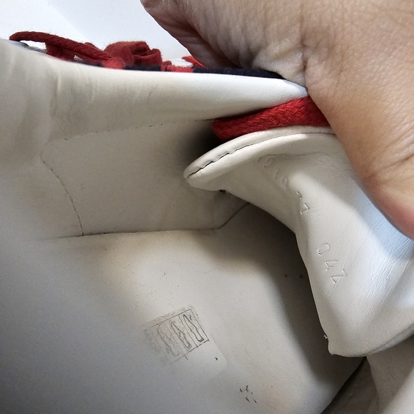 Authentic Gucci Ace Sneakers Shoes - Picture 10 of 10